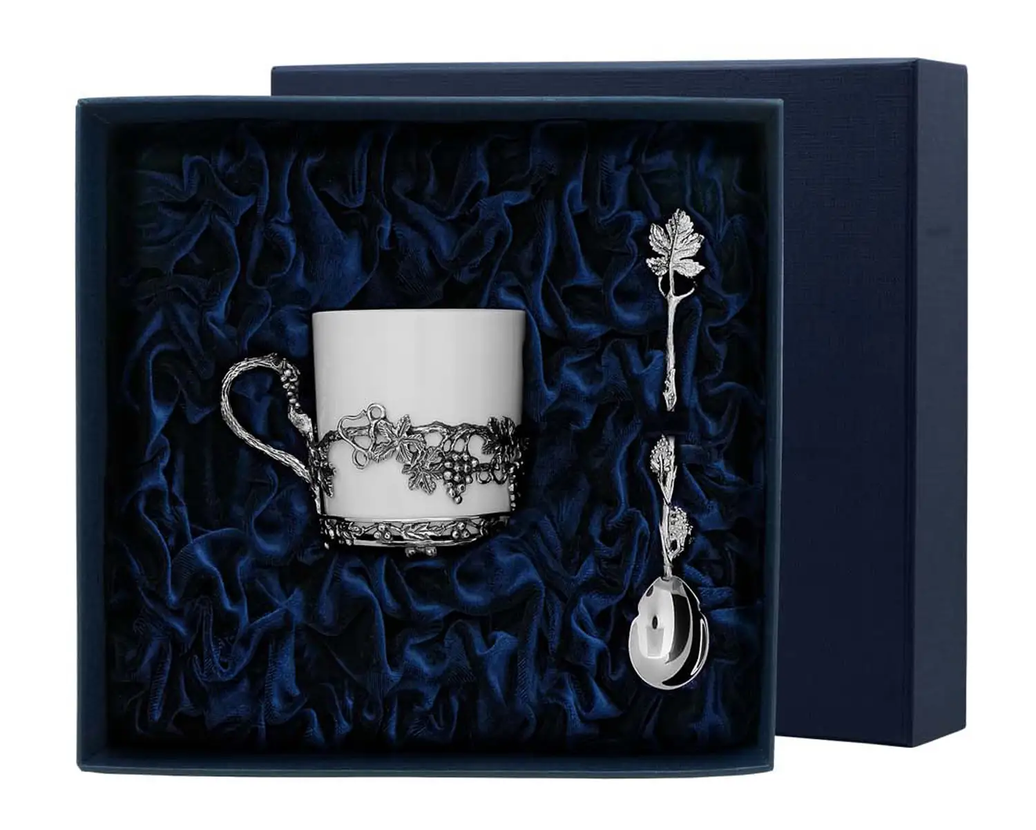 Набор кофейная чашка Виноград: ложка, чашка (Серебро 925) набор чашка кофейная сердечко ложка из серебра