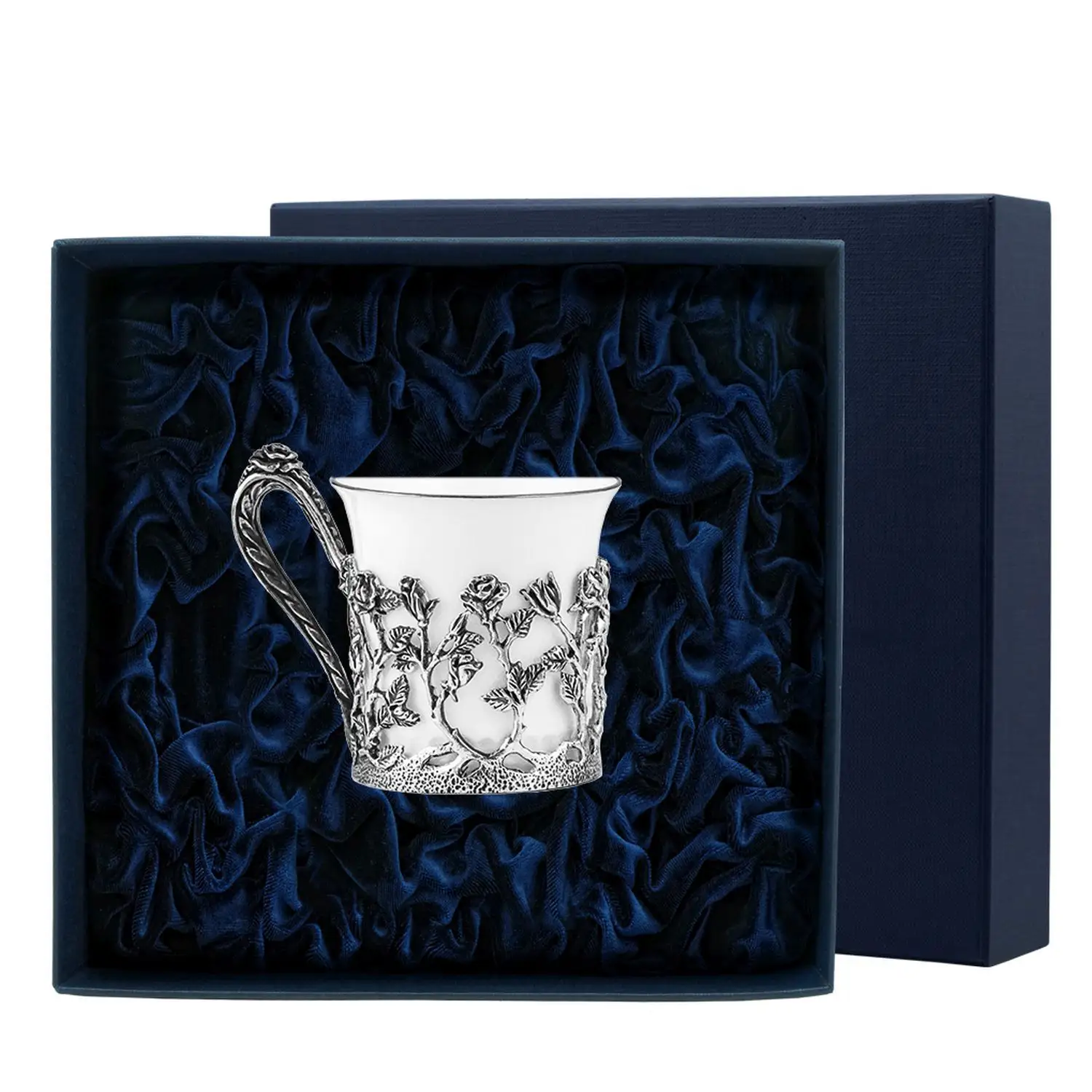Чашка кофейная Роза с чернением (Серебро 925) чашка кофейная зайцы с чернением серебро 925