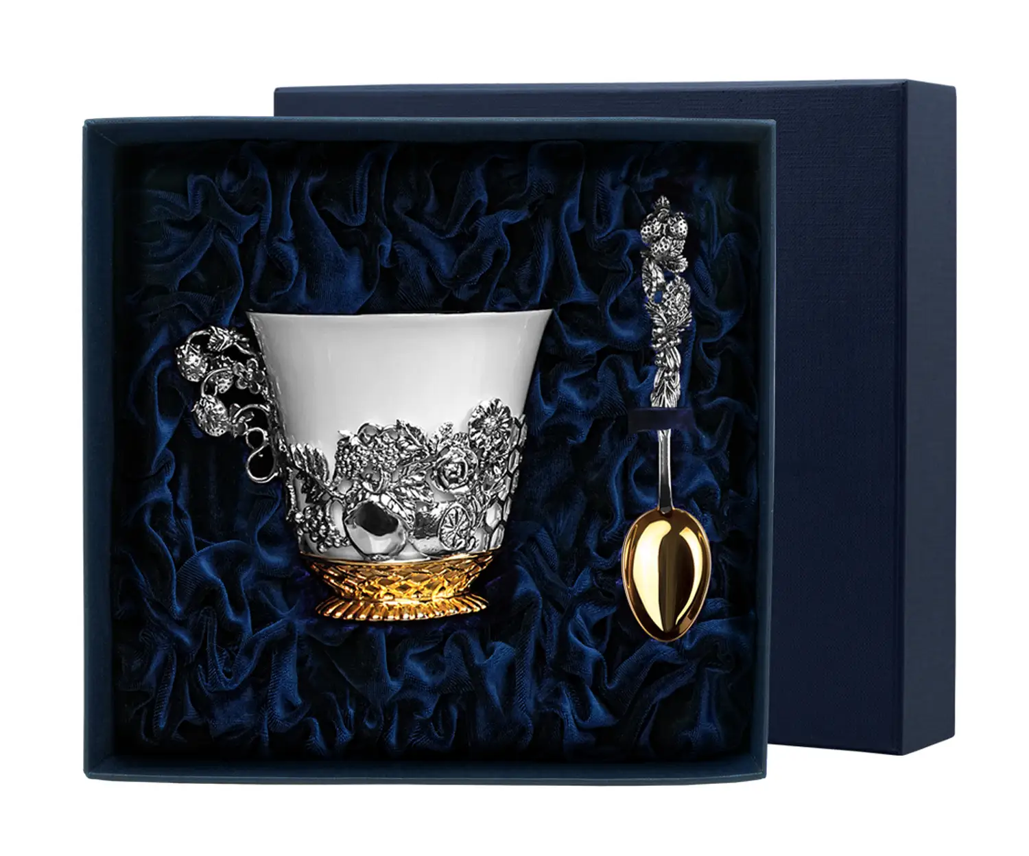 Набор чайная чашка Натюрморт: ложка, чашка с позолотой и чернением (Серебро 925)