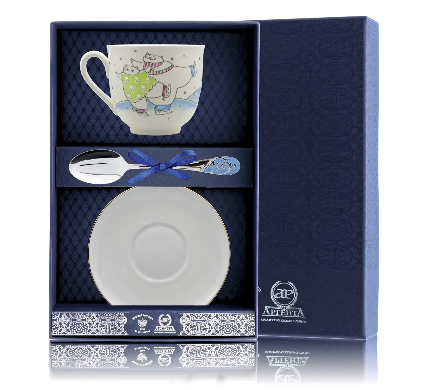 Набор чайный Ландыш - Фигурное катание: блюдце, ложка, чашка (Серебро 925) набор чайный ландыш фигурное катание блюдце ложка чашка серебро 925