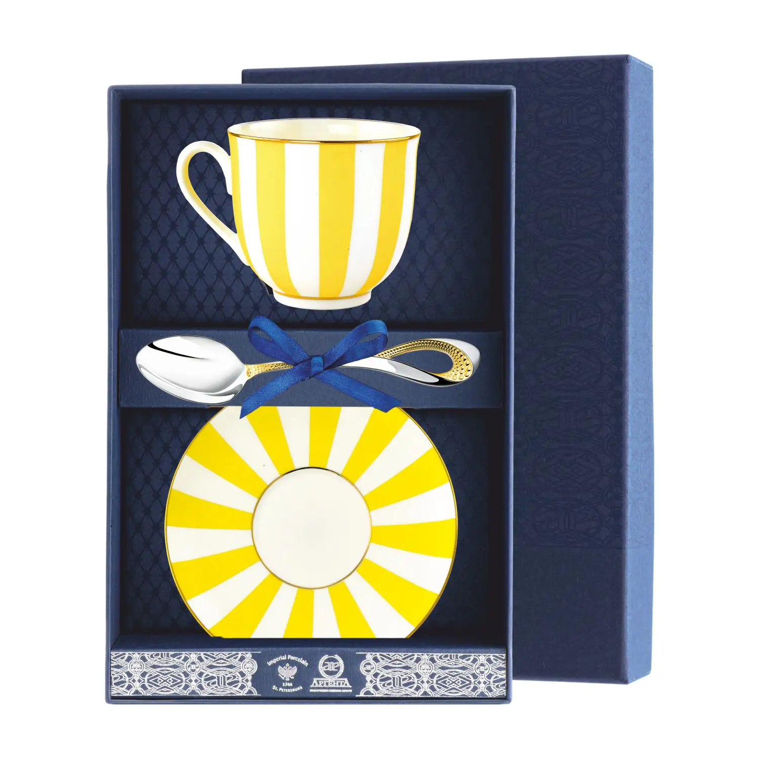 Набор чайный Ландыш - Да и Нет: блюдце, ложка, чашка (Серебро 925) набор чайный ландыш фигурное катание блюдце ложка чашка серебро 925