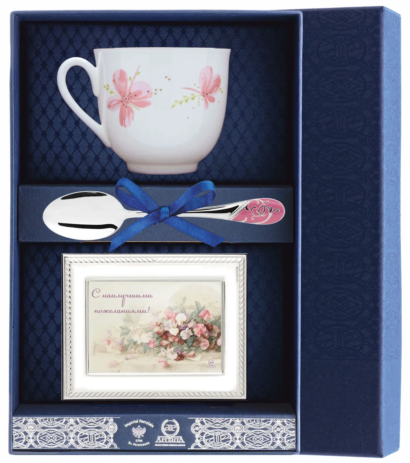 Набор чайный Ландыш - Розовые цветы: ложка, рамка для фото, чашка (Серебро 925) набор детский ландыш медвежонок ретро ложка рамка для фото чашка серебро 925