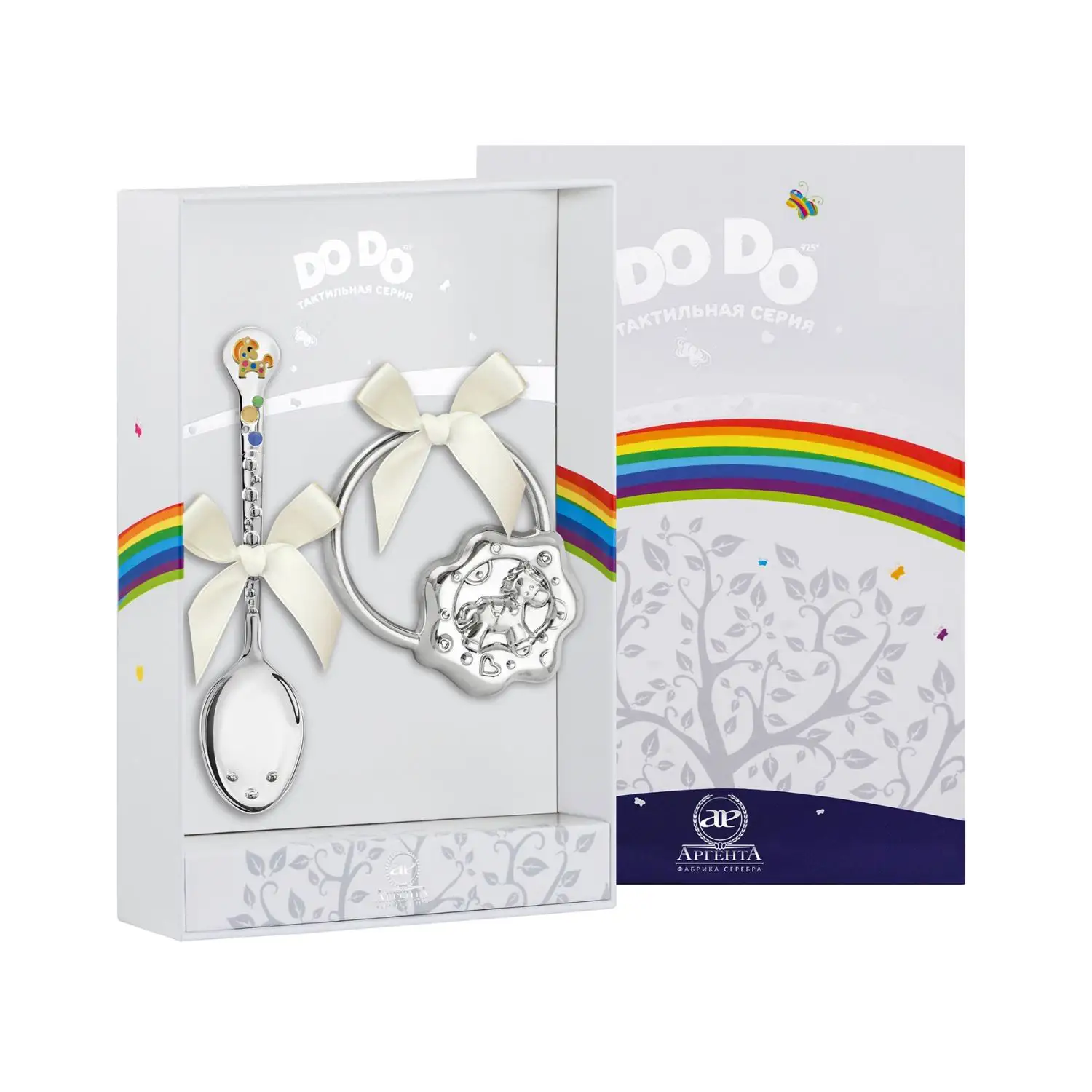 Набор для малышей DODO Лошадка: ложка и погремушка (Серебро 925) набор для малышей dodo машинка ложка и погремушка серебро 925