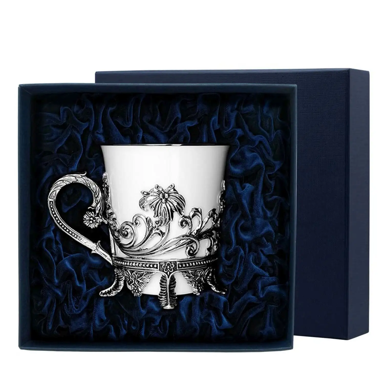 Чашка чайная Цветочная с чернением (Серебро 925)