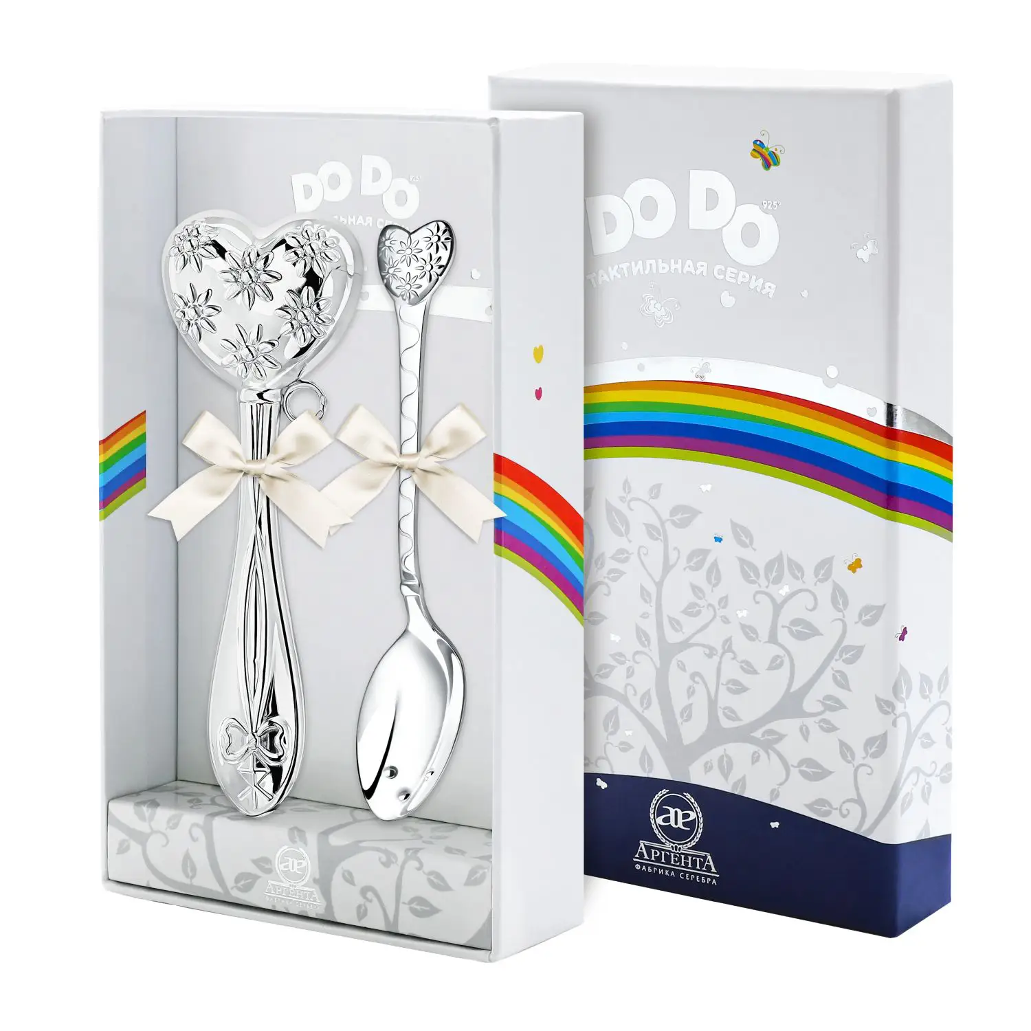 Набор для малышей DODO Сердце с цветами: ложка и погремушка (Серебро 925) ложка детская dodo сердце с цветами серебро 925