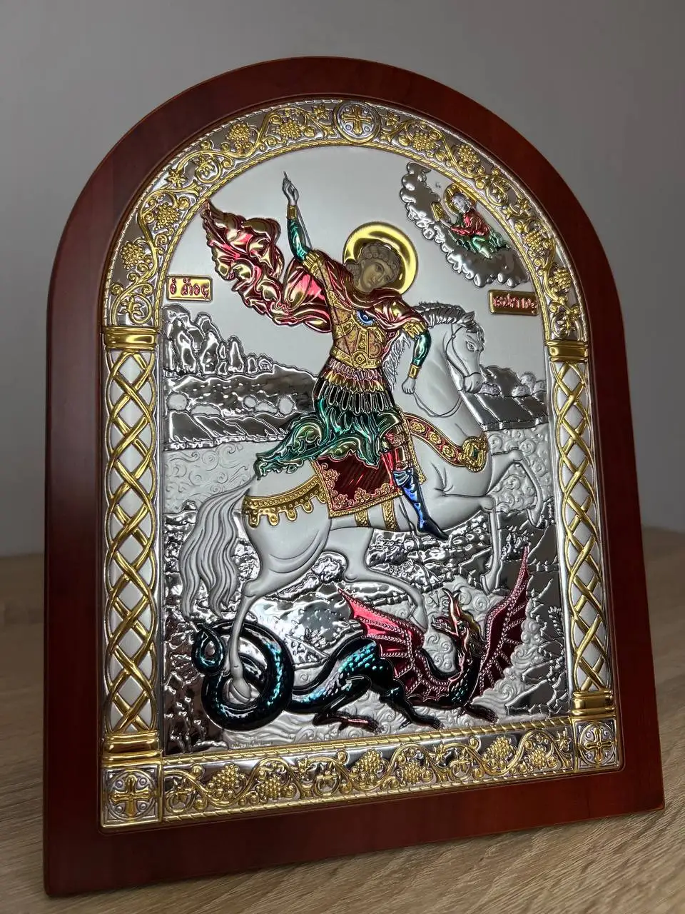 Икона арочная "Георгий Победоносец", красное дерево, эмаль 150х200